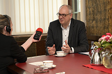 Bürgermeister Andreas Bovenschulte während der Aufzeichnung des Literaturhaus Podcasts